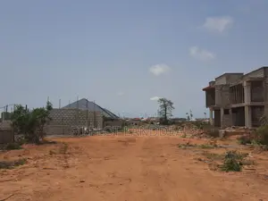 Full Plot 70x100ft-Tema Community 25,GHC150,000