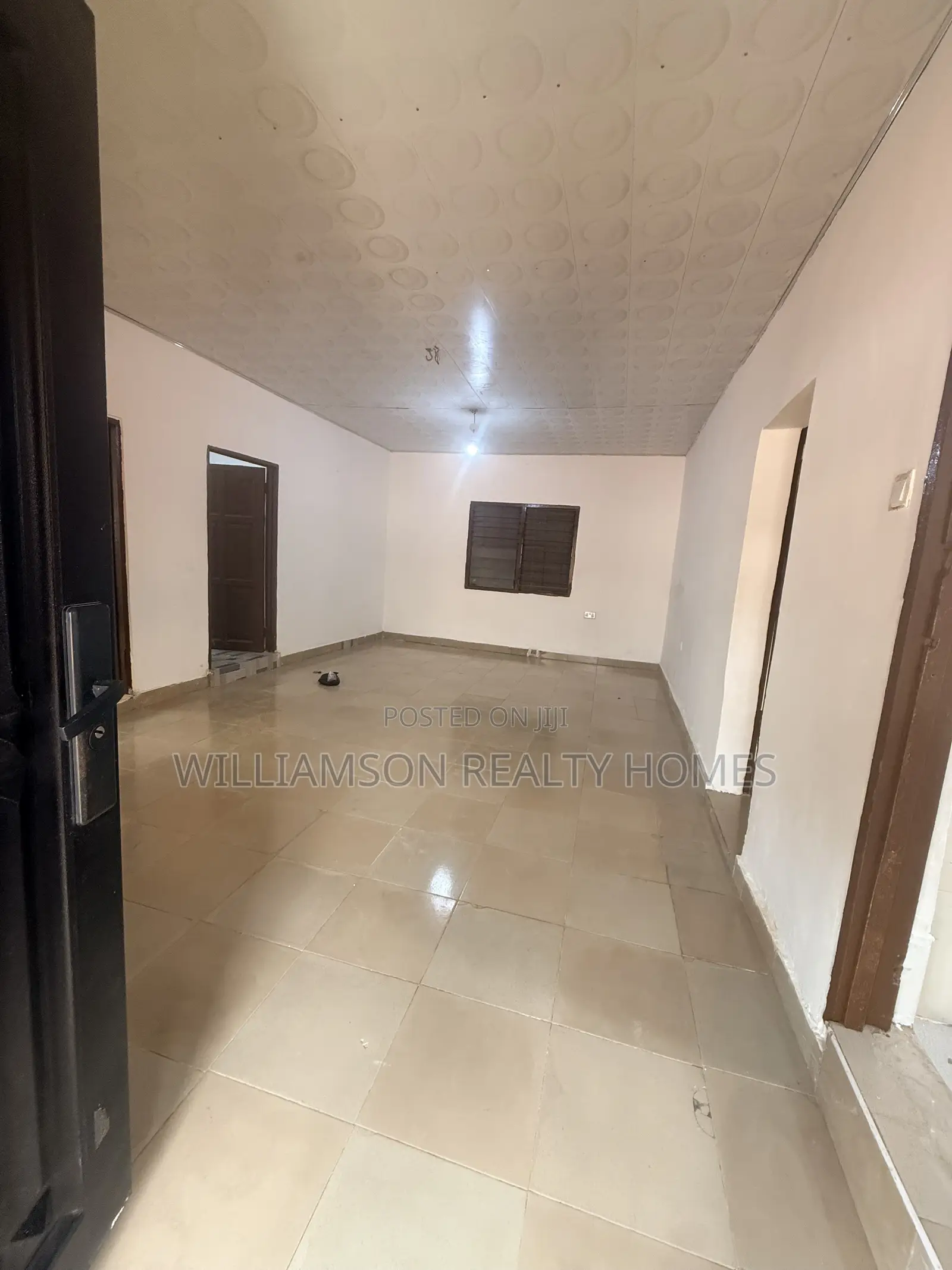 2bdrm House in Spintex Main Road for rent