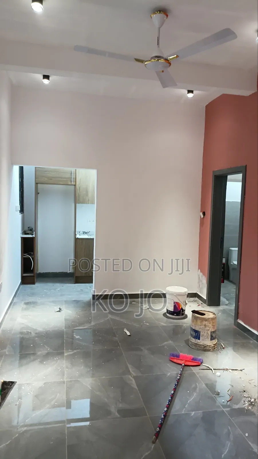 1bdrm Apartment in School Junction for rent