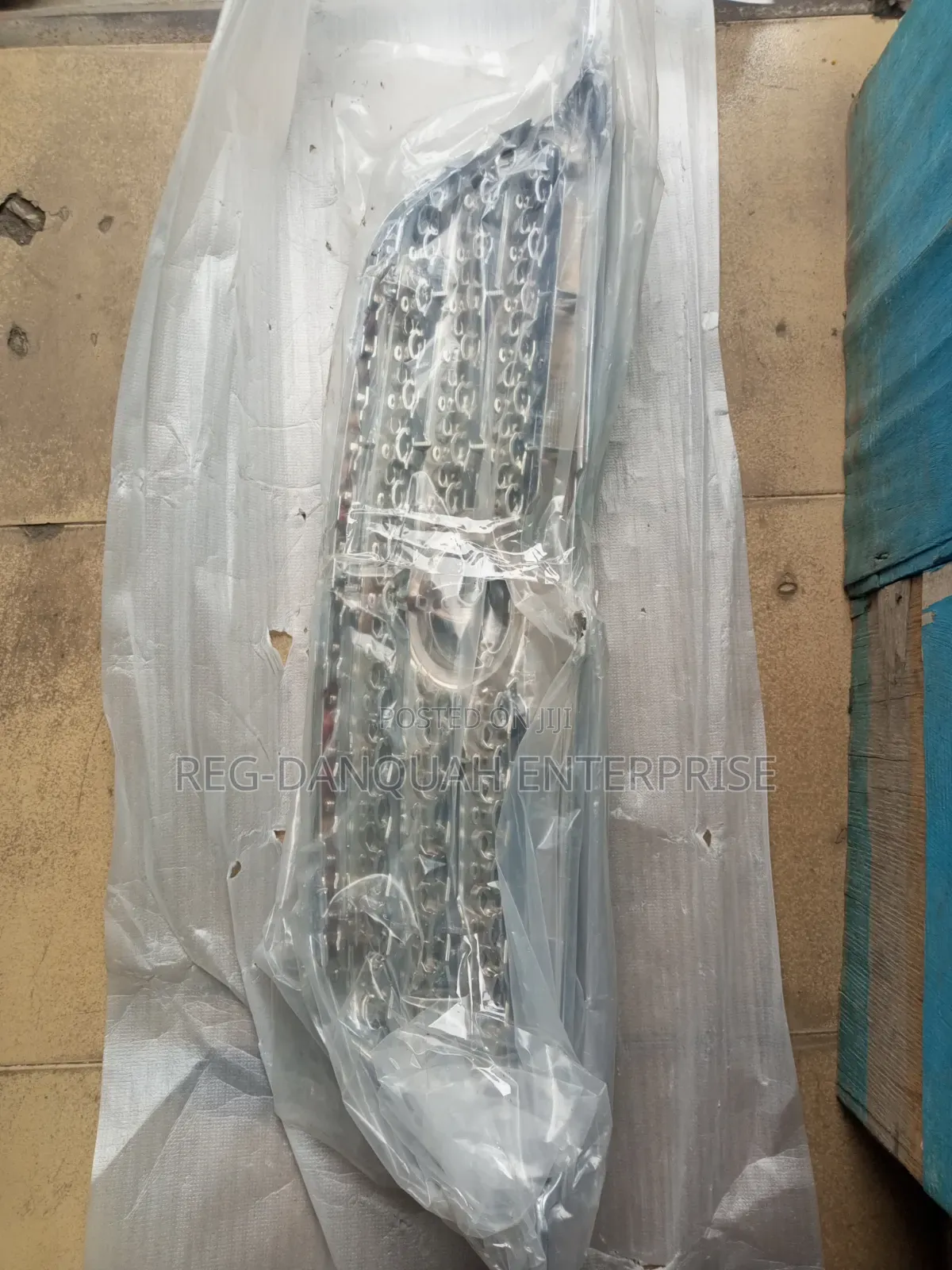 Toyota Corolla 2005-2008 Top Grille