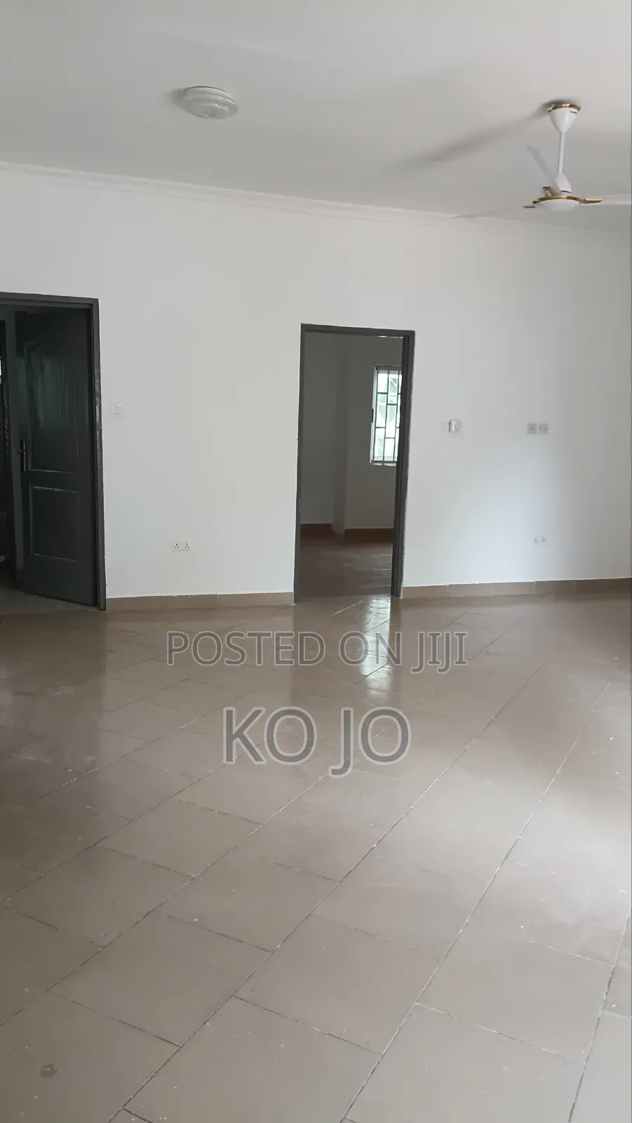 3bdrm Apartment in School Junction for rent
