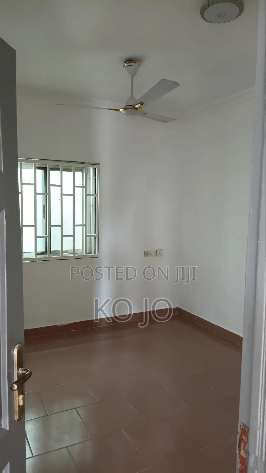 3bdrm Apartment in School Junction for rent
