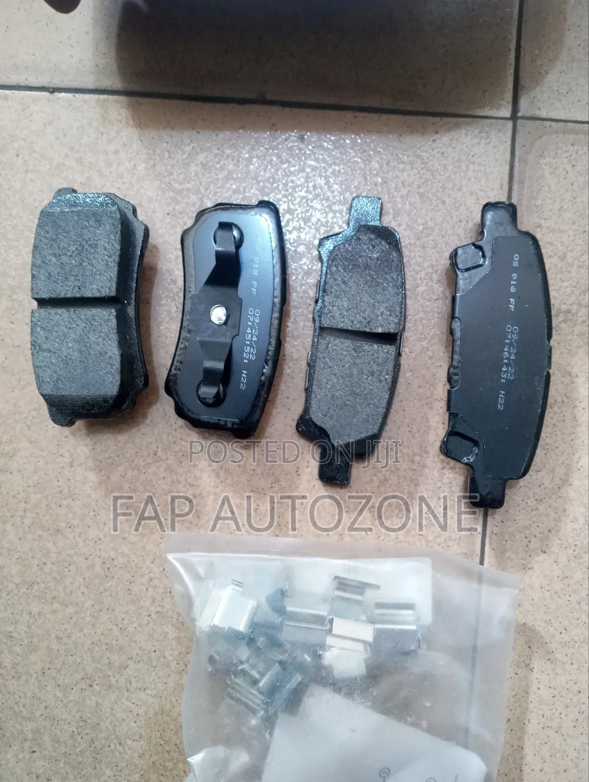 Genuine Ceramic Wagner Chrysler 200,Caliber Brake Pads From the USA