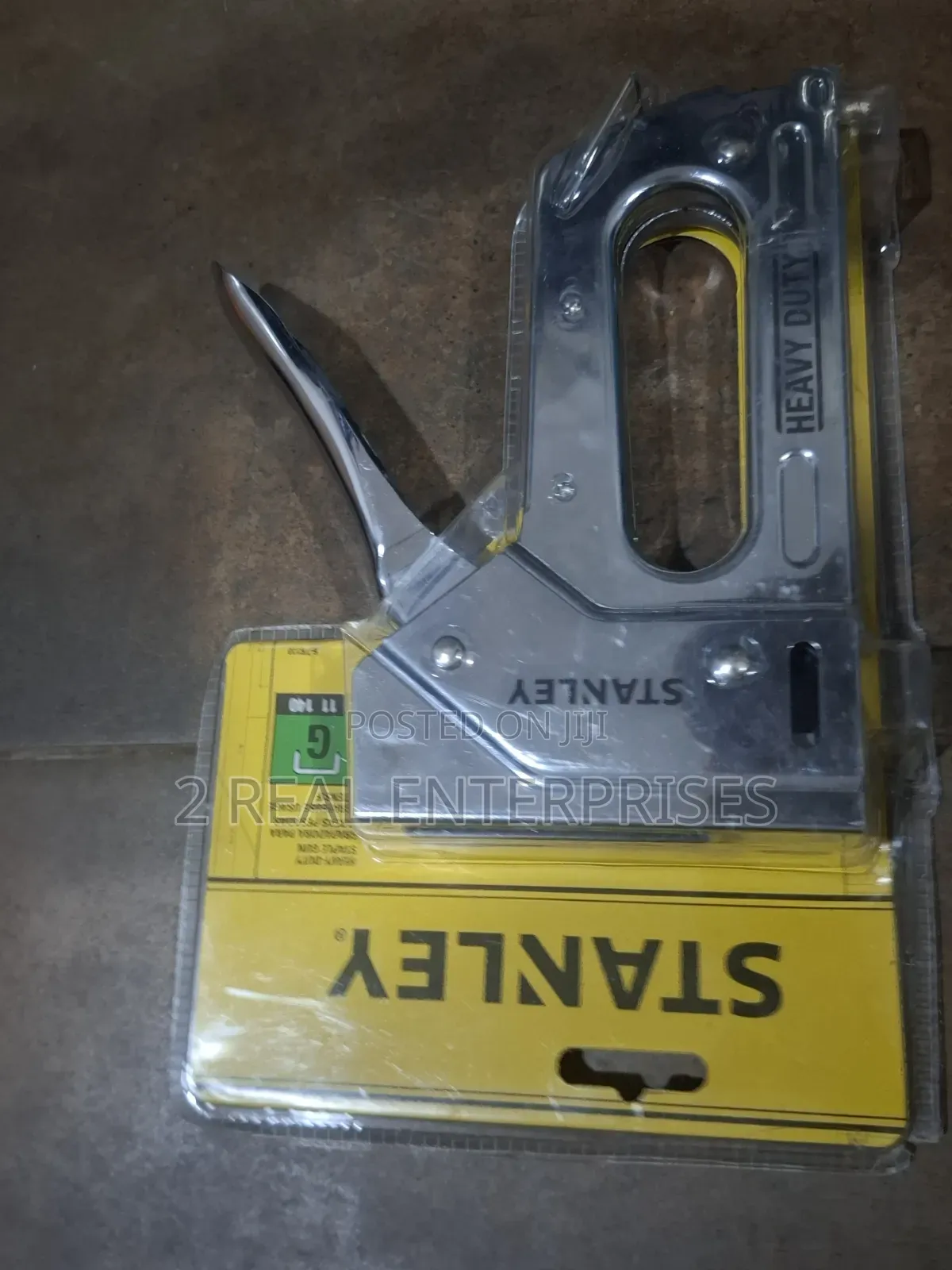 STANLEY Heavy Duty Steel Staple Gun Type G / 140 Staples Model 6-Tr150