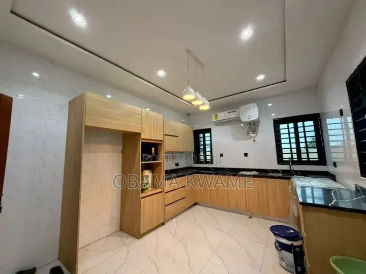 4bdrm House in Laryea Homes, School Junction for rent