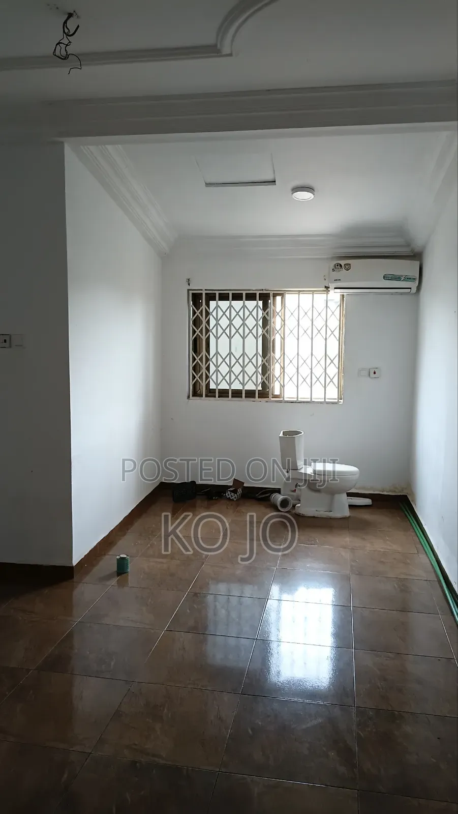 2bdrm Apartment in Little Roses Area for rent