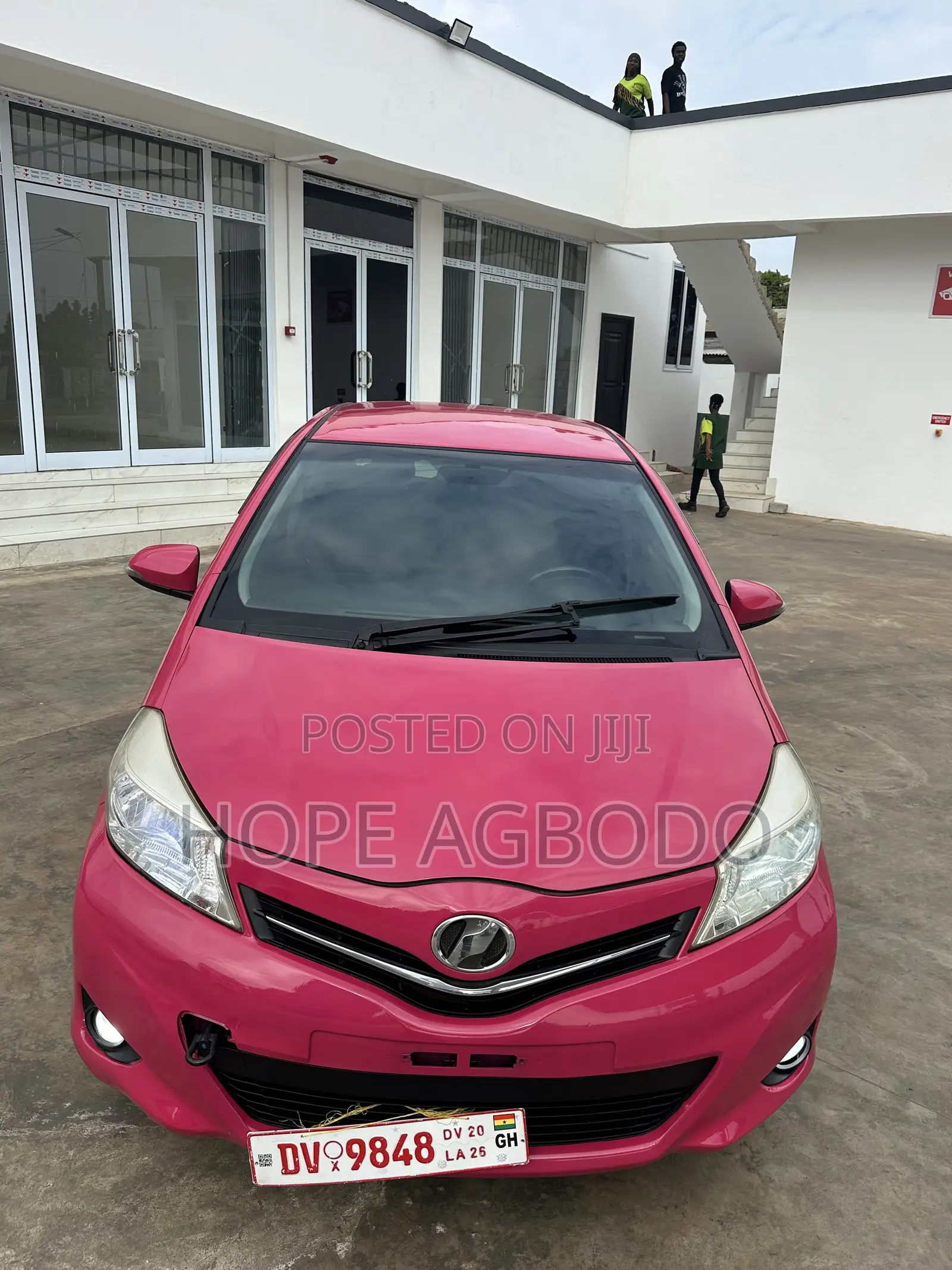 Toyota Vitz 1.3 AWD 5dr 2013