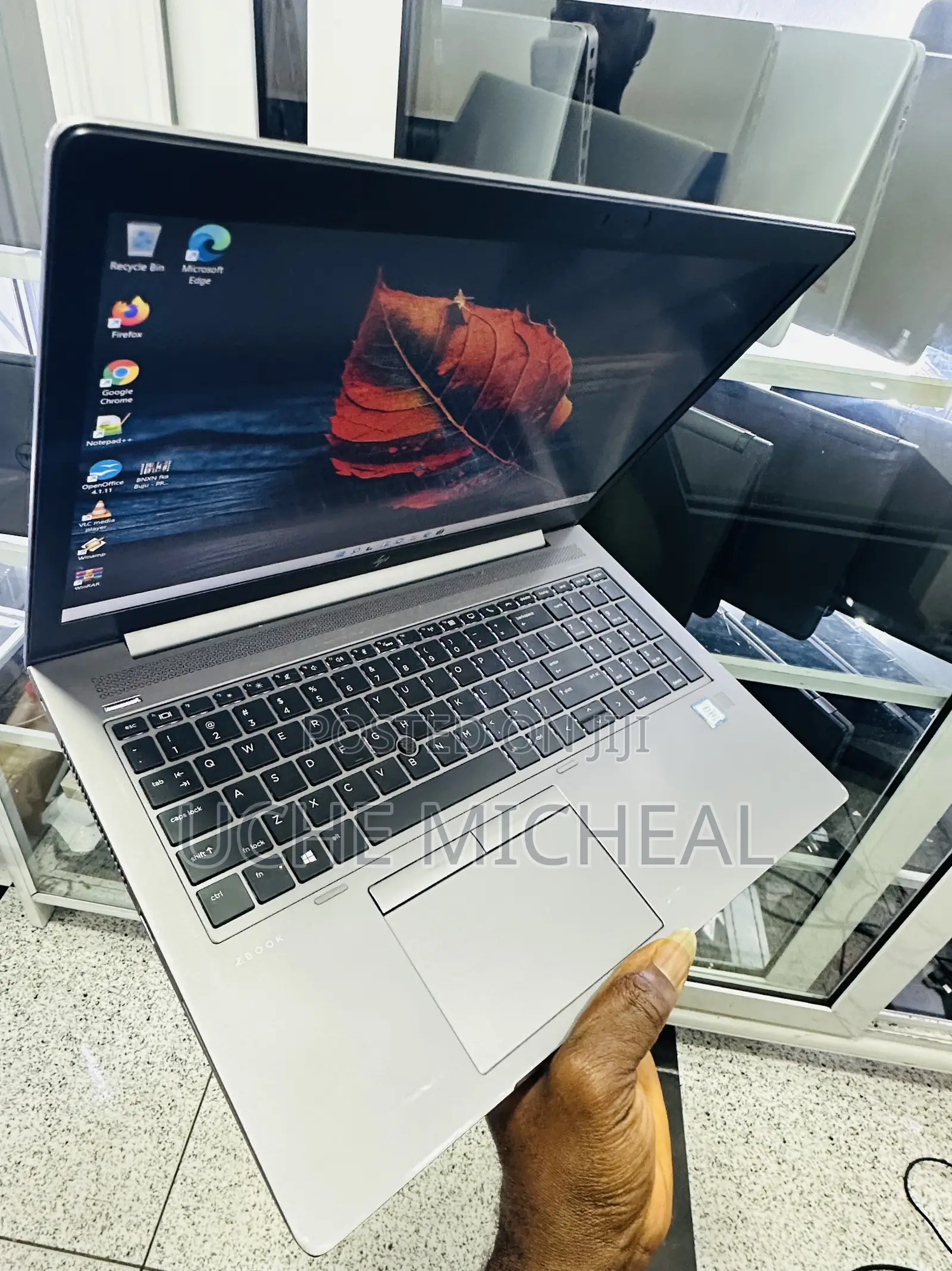 Laptop HP ZBook 15u G5 16GB Intel Core i7 SSD 512GB