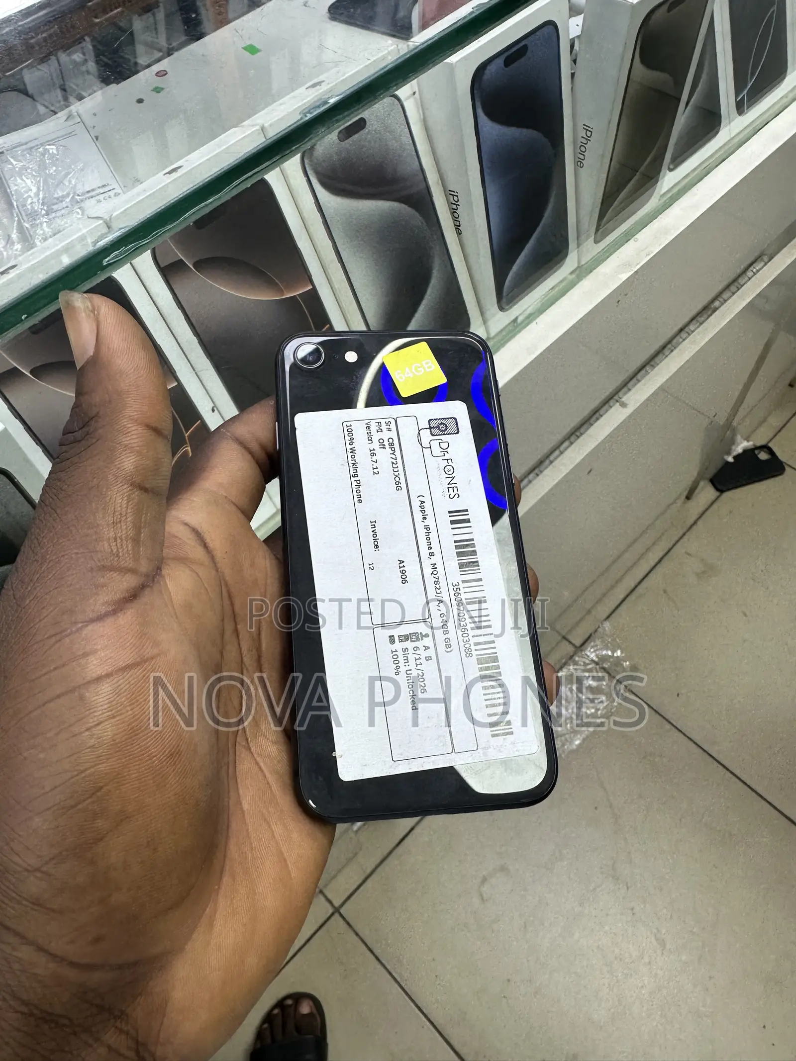Apple iPhone 8 64 GB Black