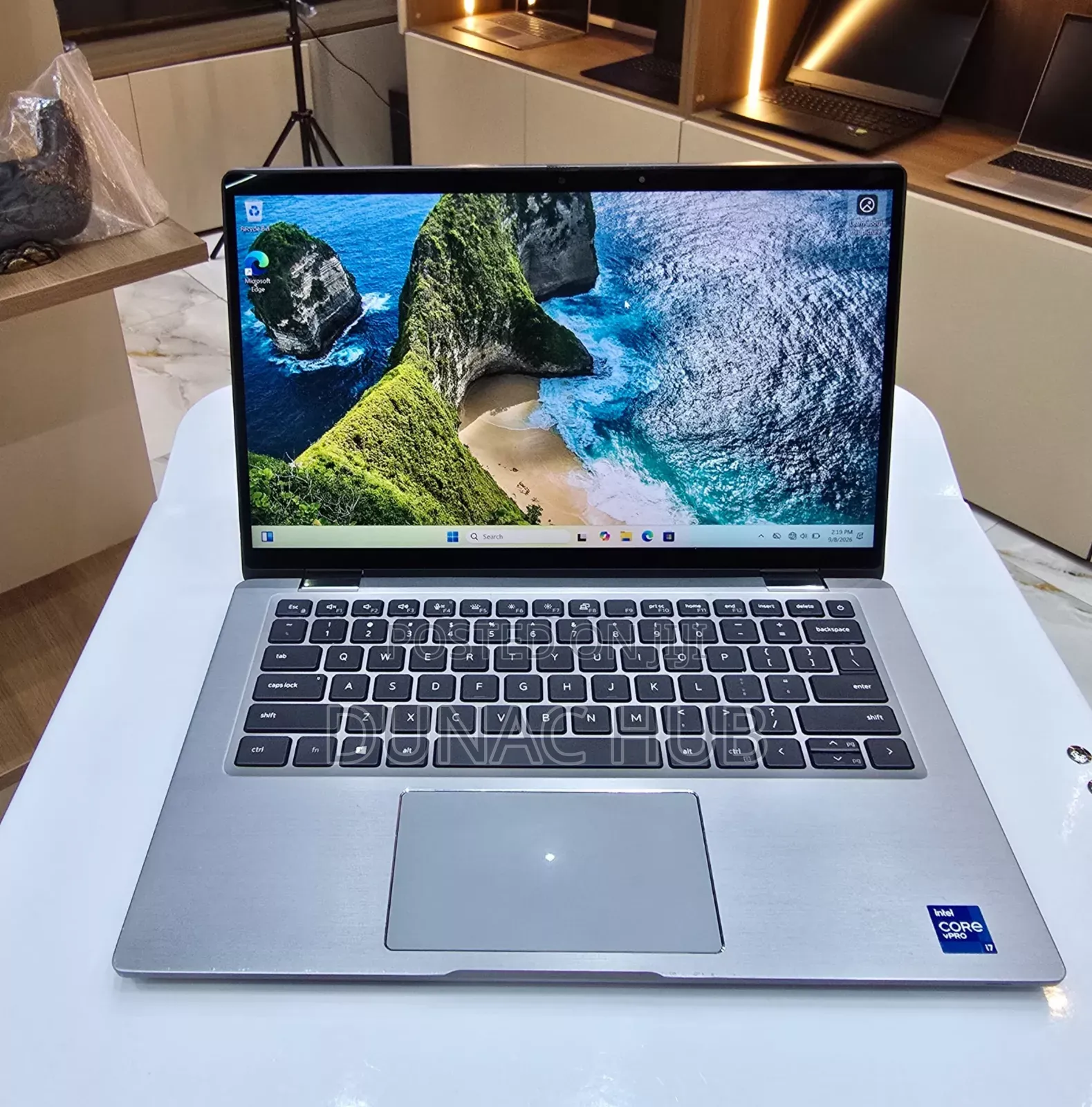 Laptop Dell Latitude 7400 2-in-1 8GB Intel Core i5 SSD 256GB