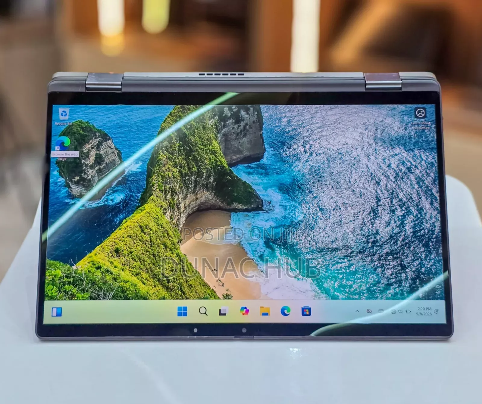 Laptop Dell Latitude 7400 2-in-1 8GB Intel Core i5 SSD 256GB