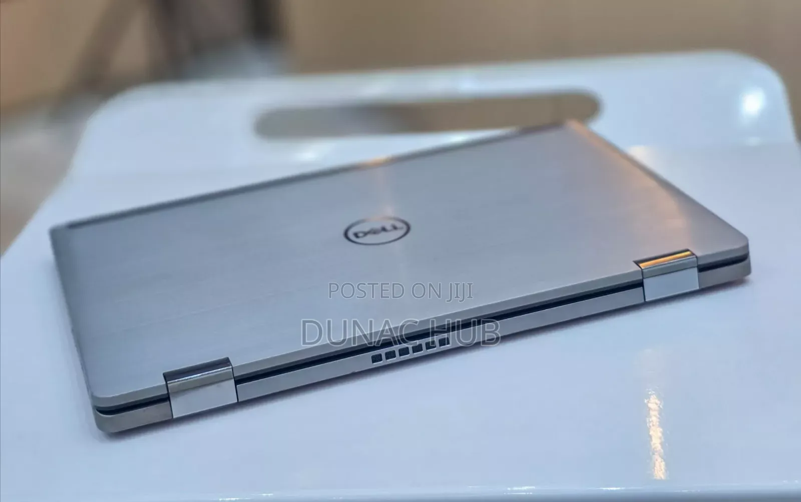 Laptop Dell Latitude 7400 2-in-1 8GB Intel Core i5 SSD 256GB