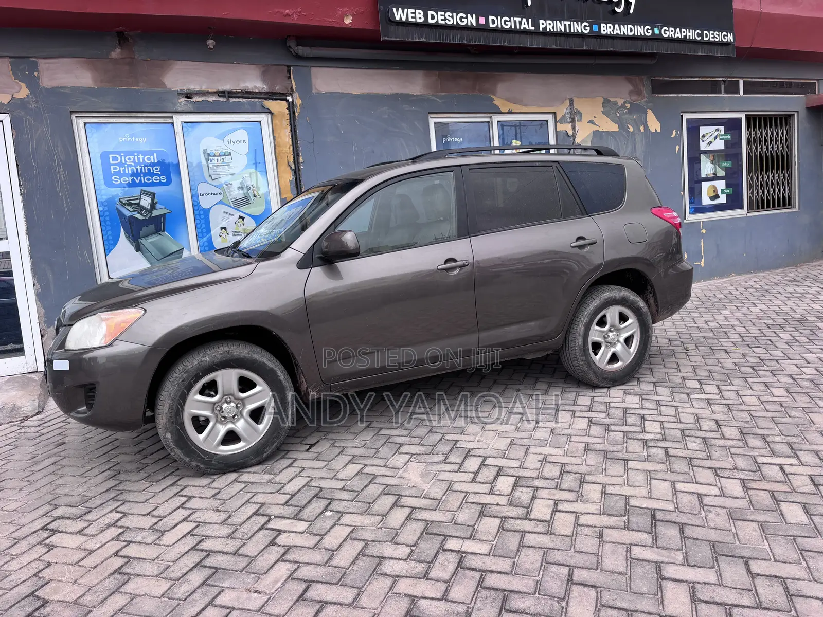 Toyota RAV4 2012 Gray