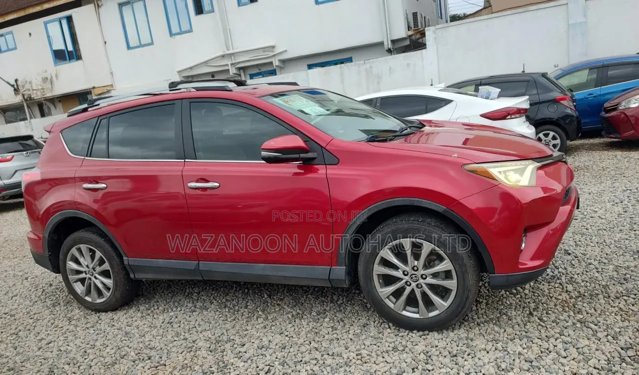 Toyota RAV4 XLE AWD (2.5L 4cyl 6A) 2017 Red