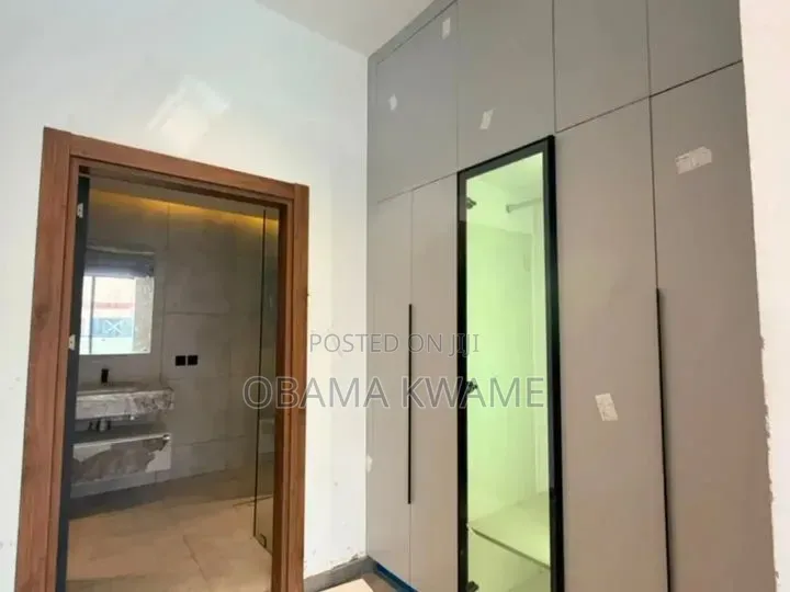 3bdrm House in Laryea Homes, Lake Side Estate for rent