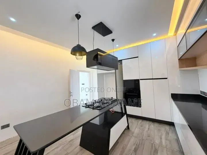 4bdrm House in Laryea Homes, School Junction for sale