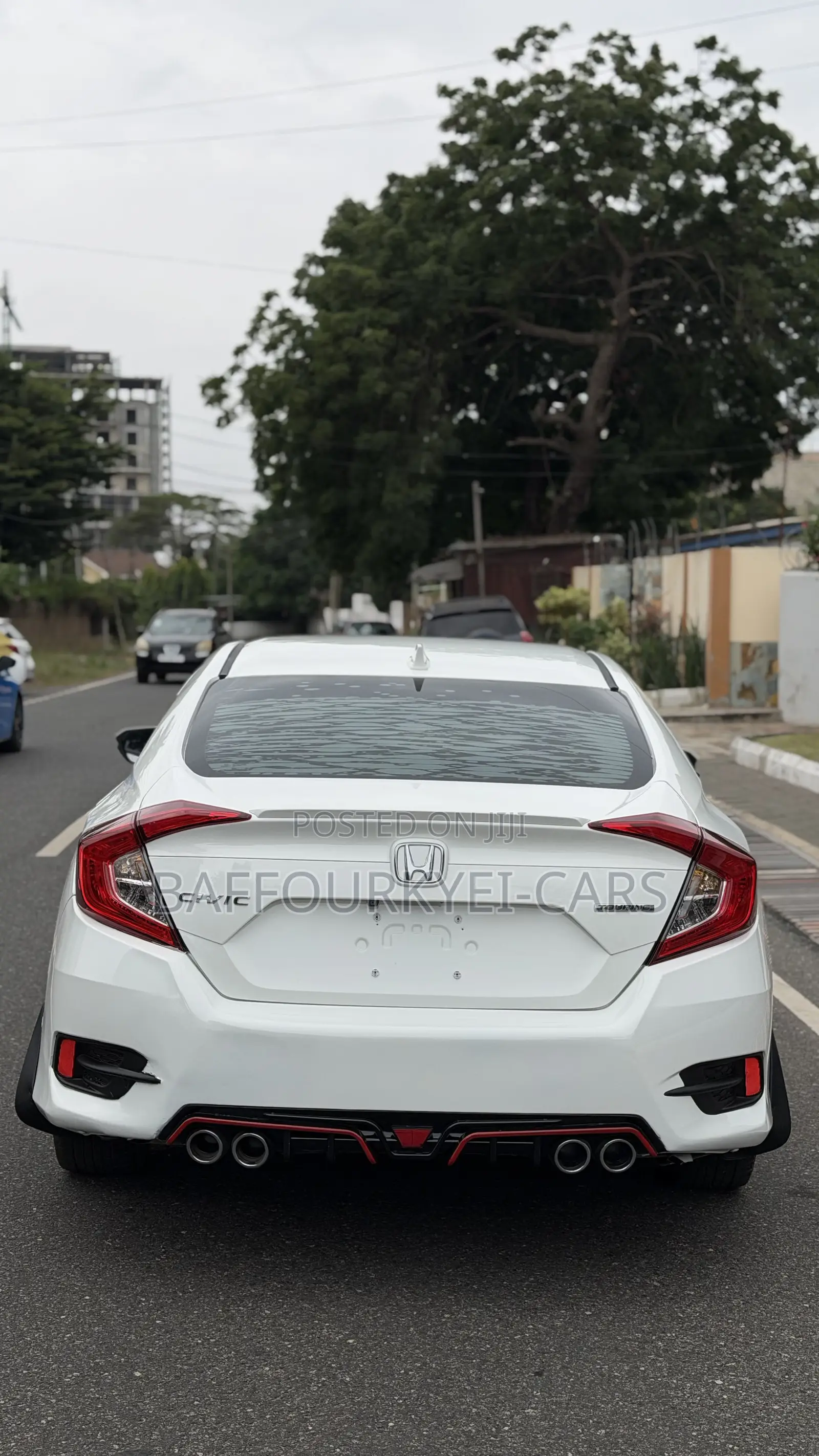 Honda Civic Touring 4dr Sedan (1.5L 4cyl) 2017 White