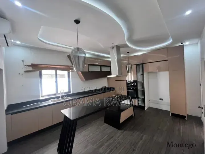 4bdrm House in Laryea Homes, School Junction for rent