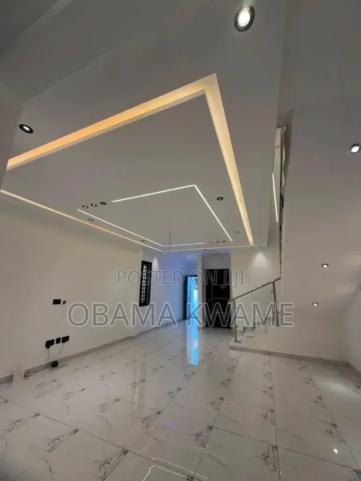 3bdrm House in Laryea Homes, Lake Side Estate for sale