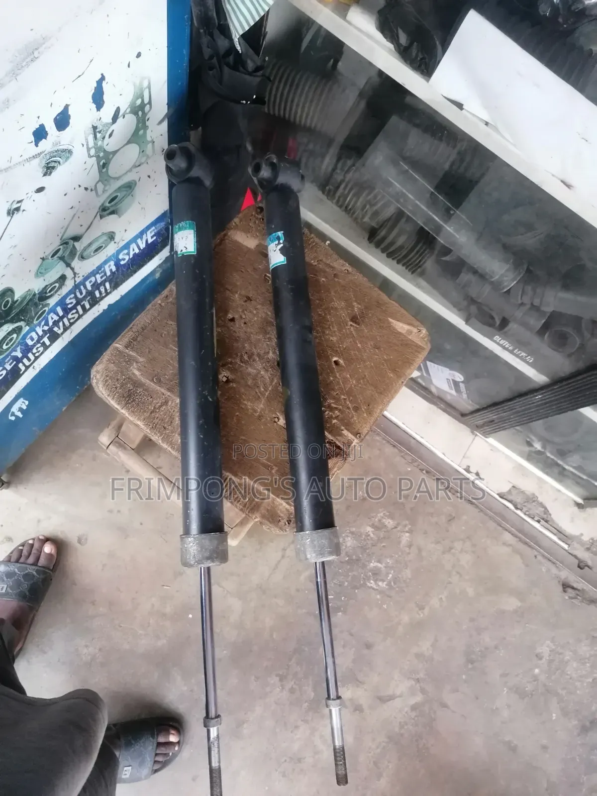 Lexus I S 3 2015 Back Shocks Absorbers