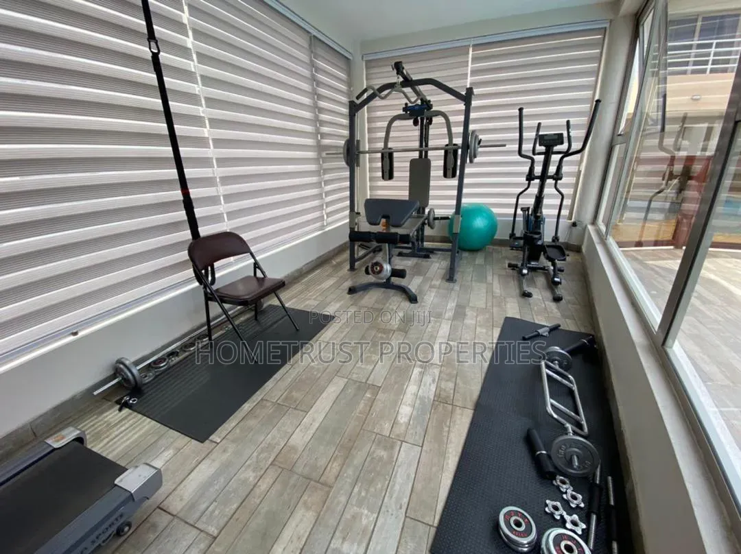 4bdrm Duplex in Airport Residential for sale
