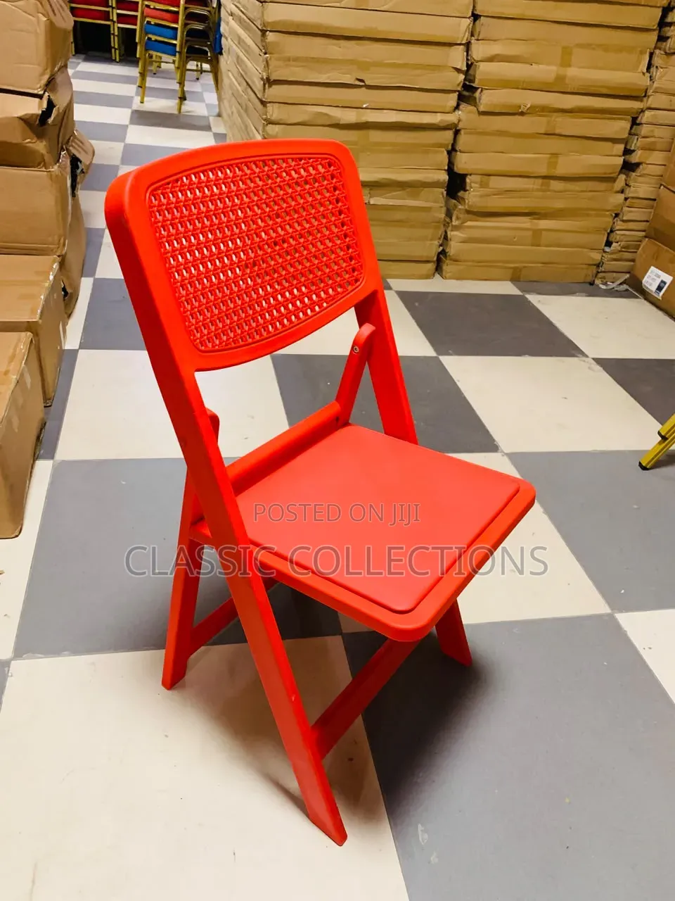 Plastic Folding Chairs-Heavy Duty