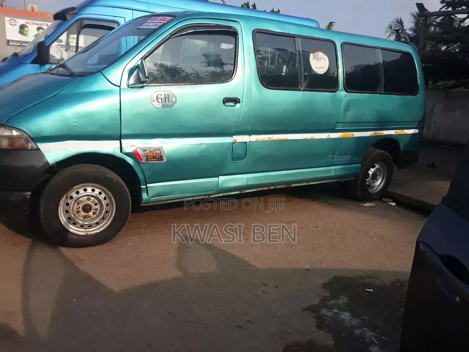 Toyota HiAce 2005 Green