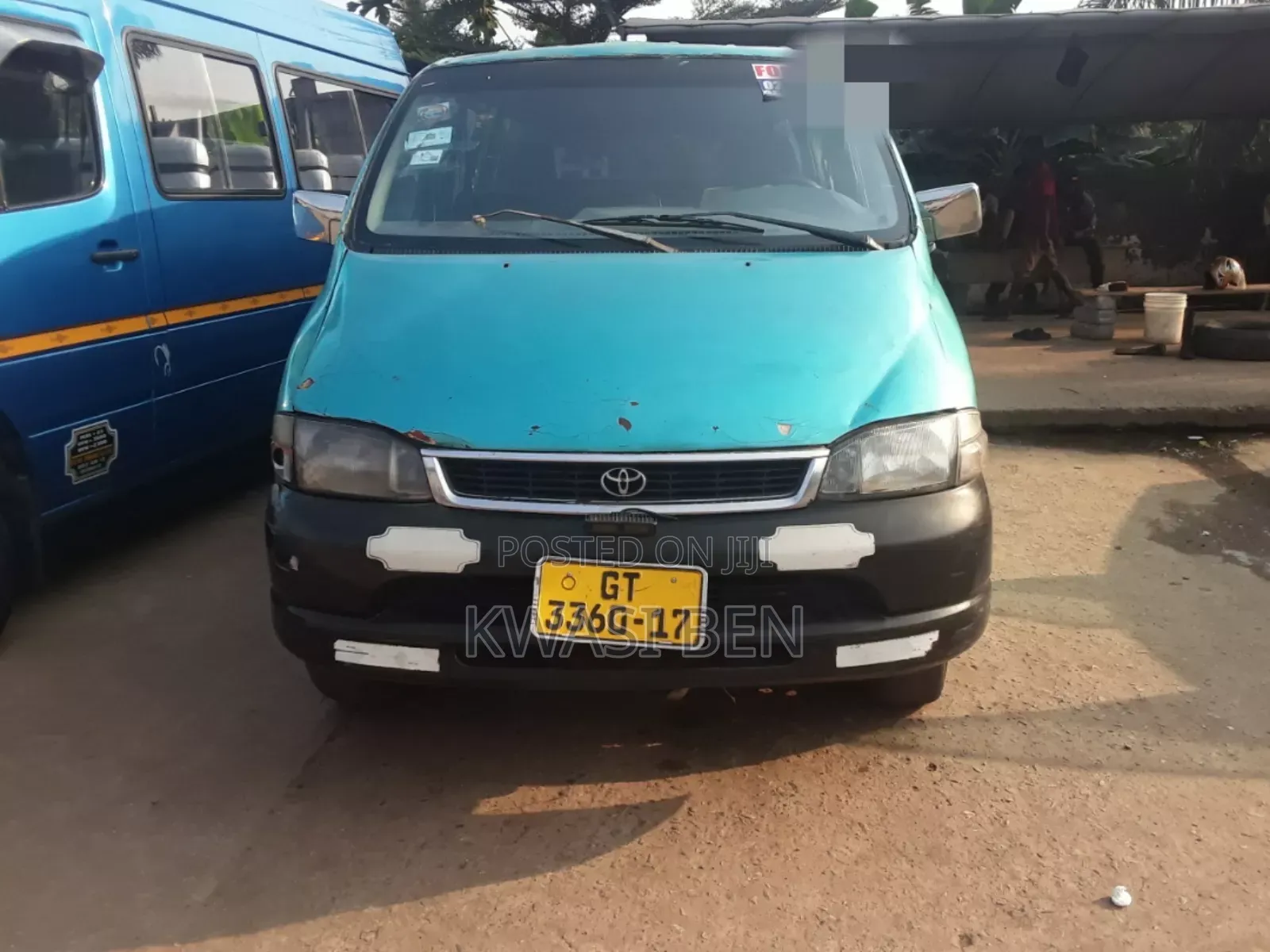Toyota HiAce 2005 Green