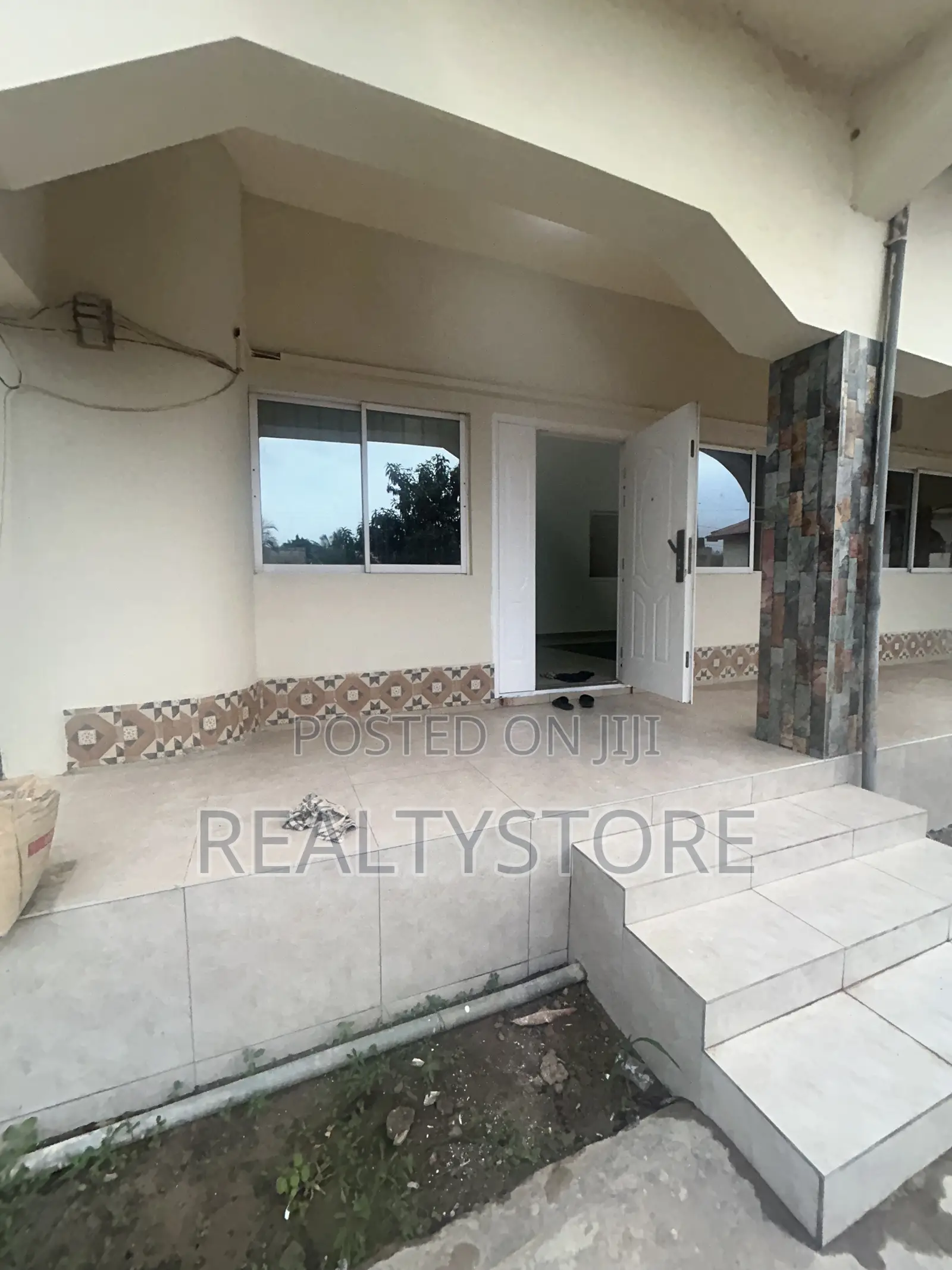 2bdrm Apartment in Cozy Home, Accra Metropolitan for rent