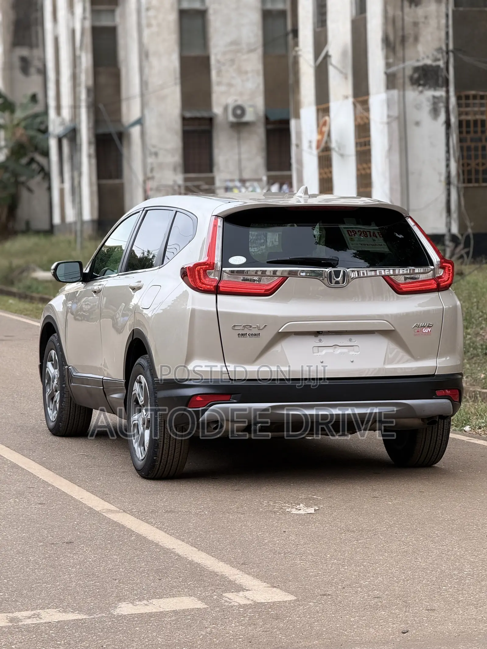 Honda CR-V 2019 Gold