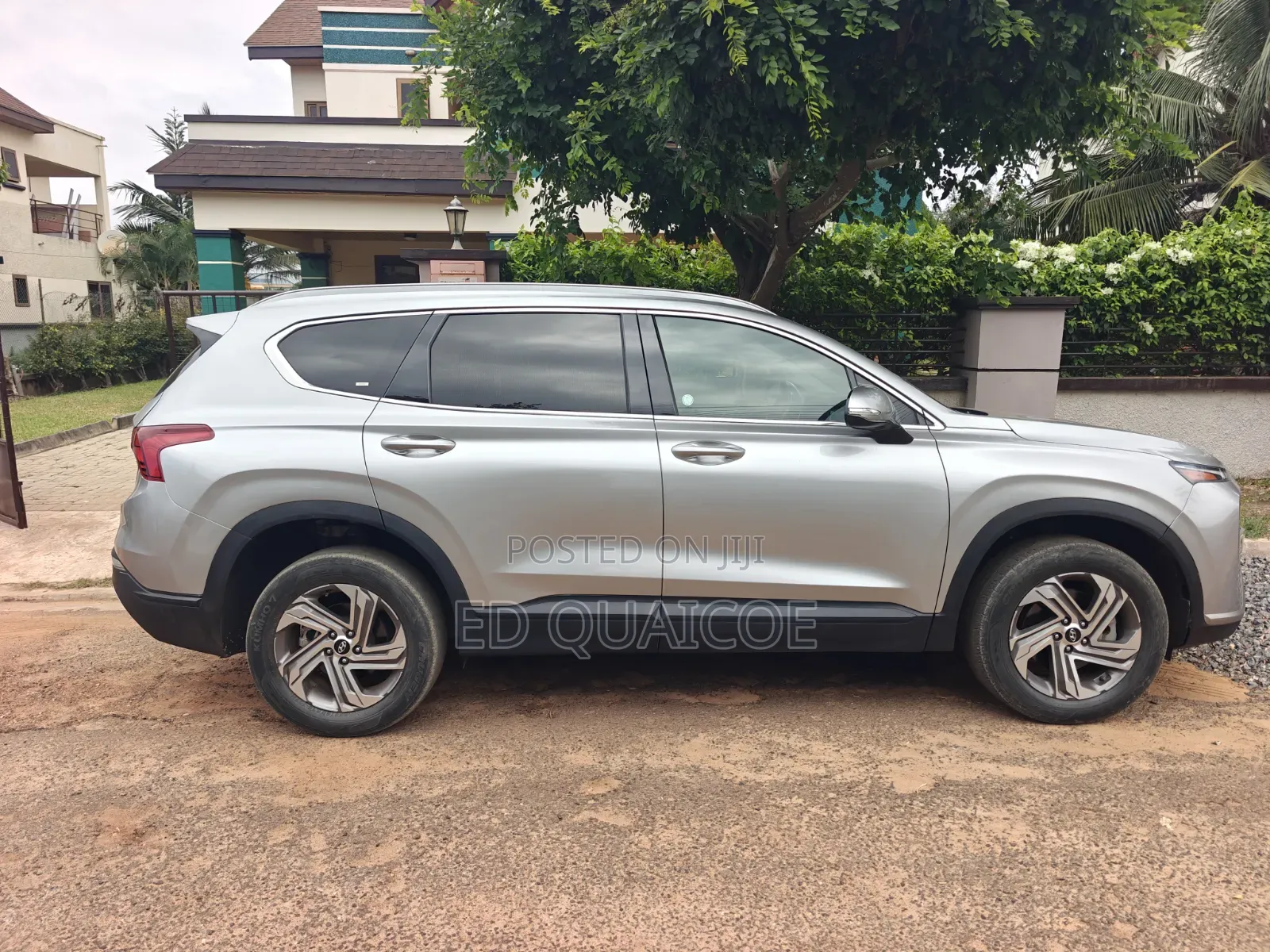 Hyundai Santa Fe SEL 2023 Silver