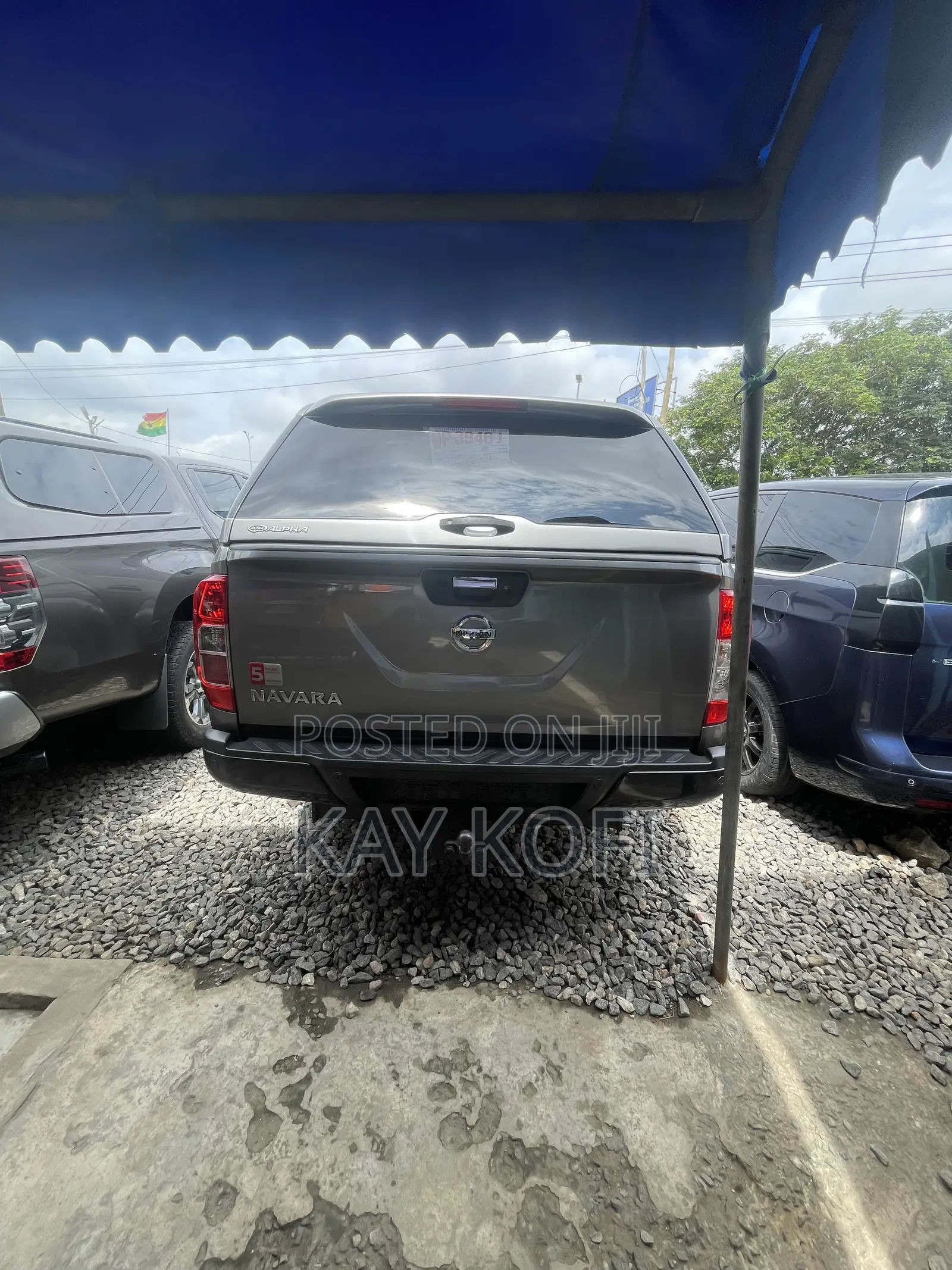 Nissan Navara 2020 Brown