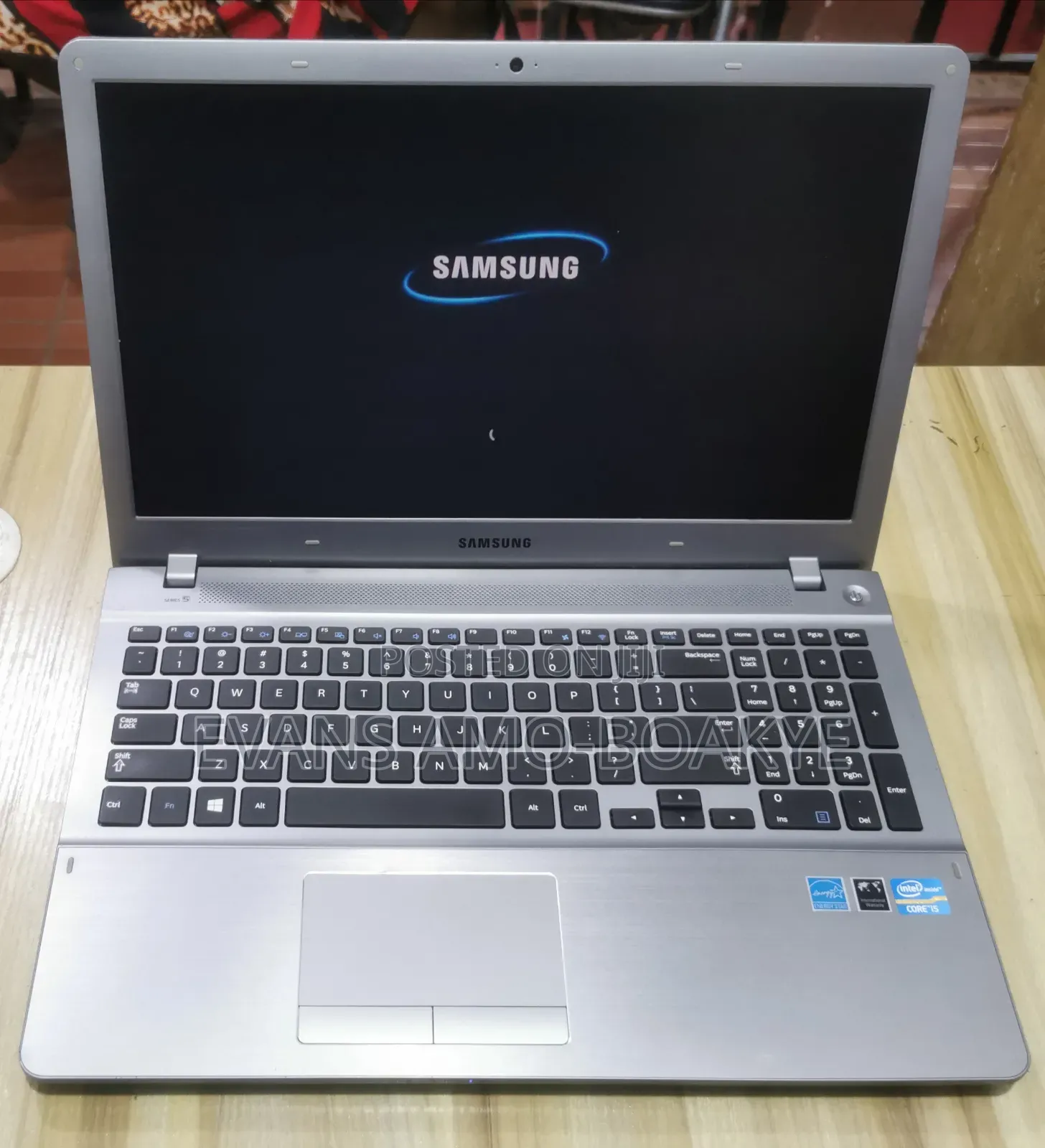 Laptop Samsung NP370R5E 8GB Intel Core i5 HDD 700GB