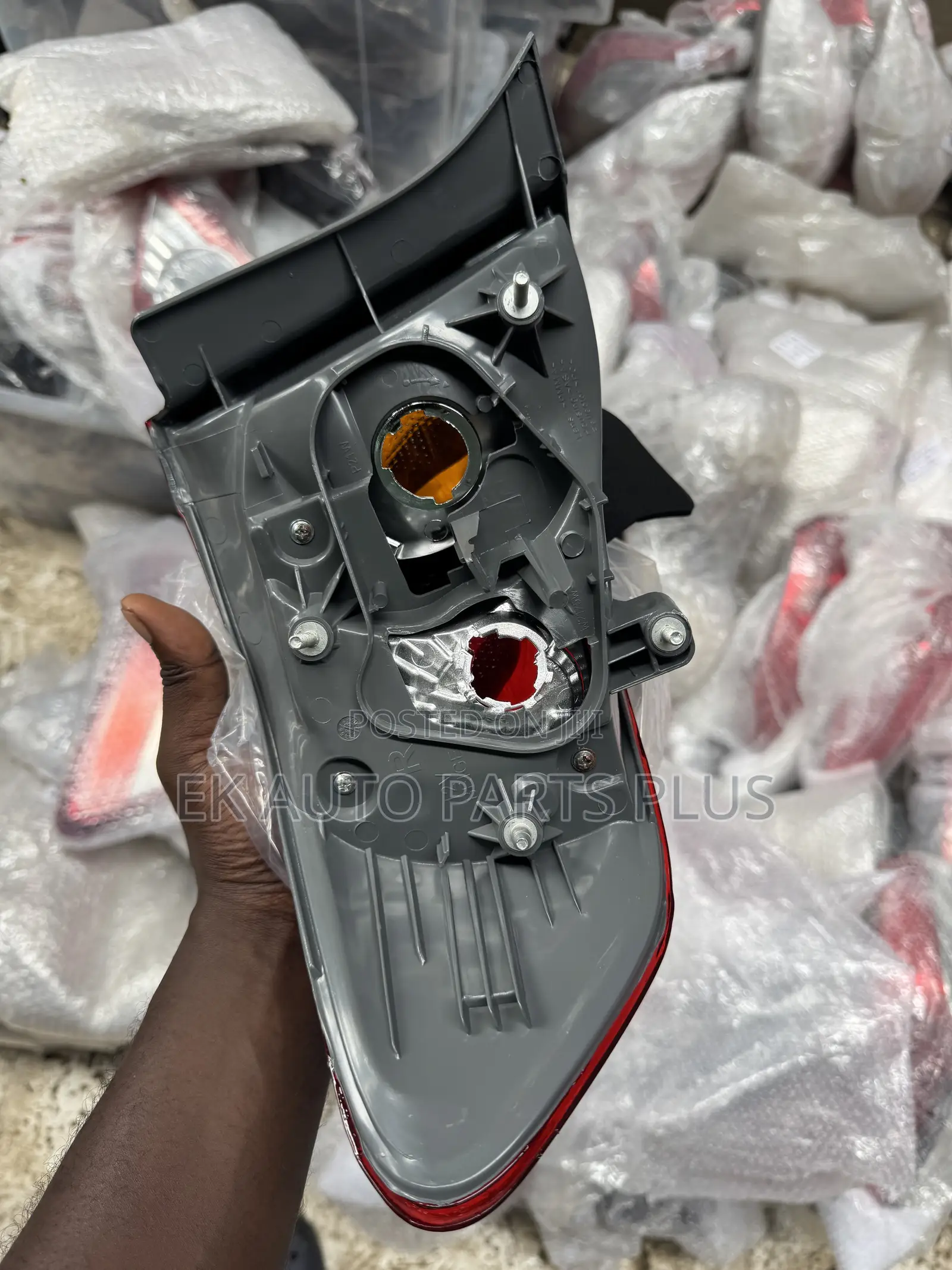 Toyota Corolla Taillight 2009 2010