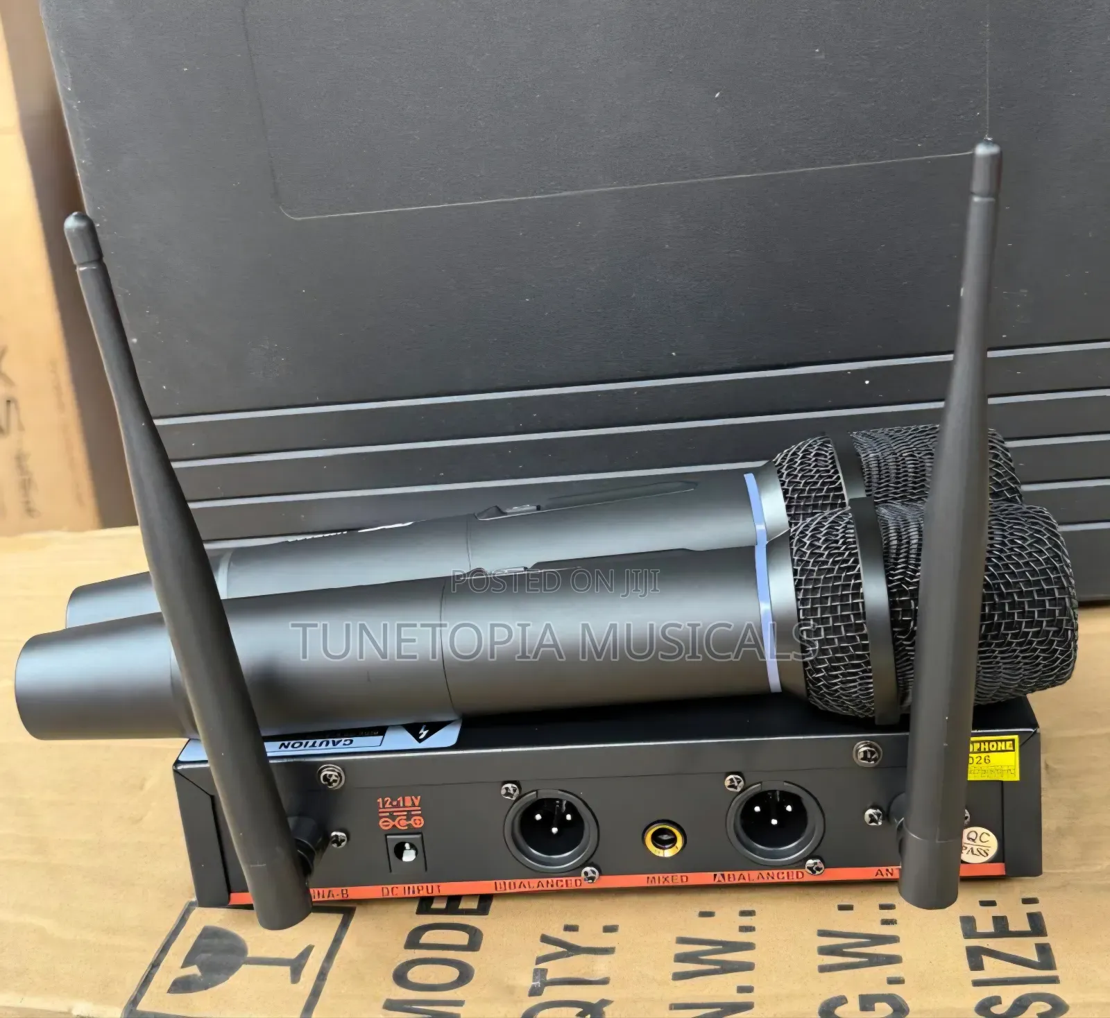JAC UMX300 2in1 Professional Wireless Microphone
