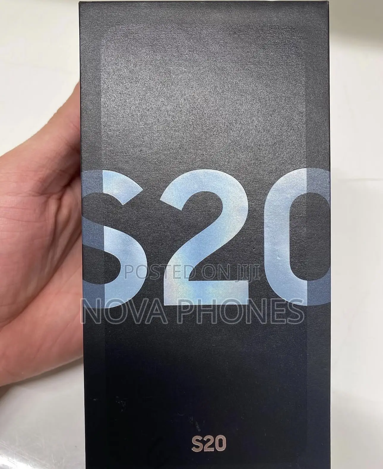 New Samsung Galaxy S20 128 GB Black
