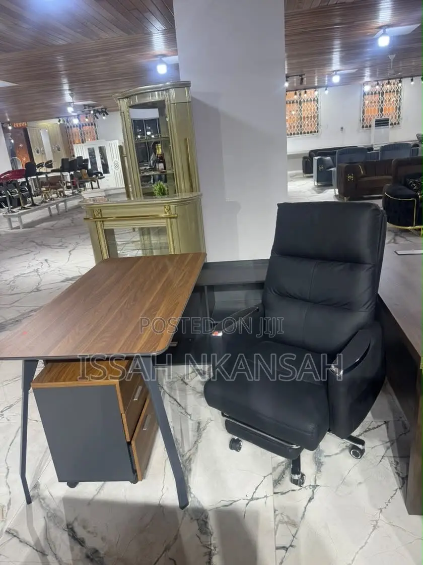 L Shape Executive Desk + Ricliner Chair