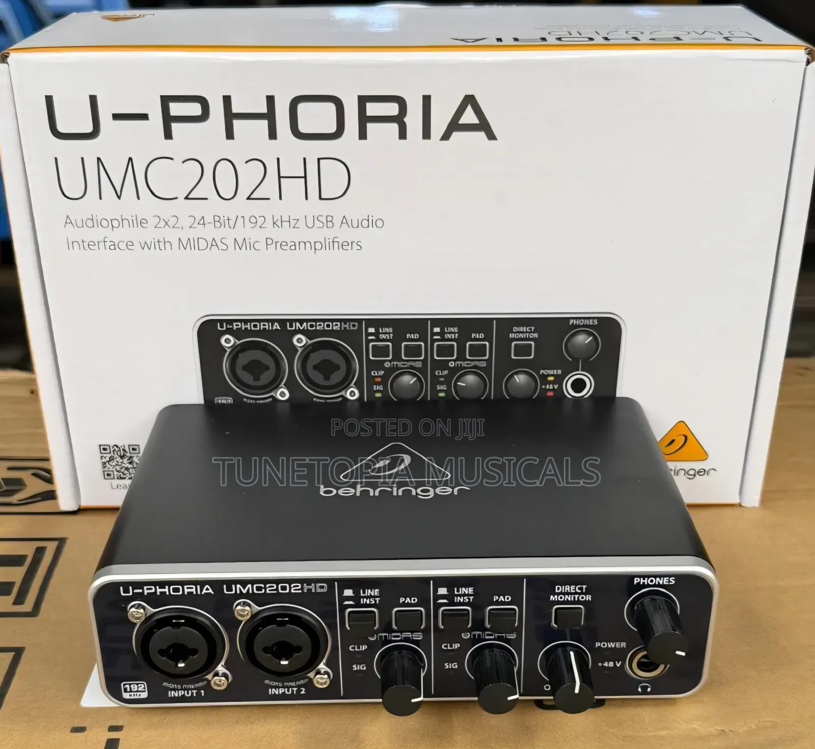 Behringer U-Phoria Umc202hd USB Audio Interface.