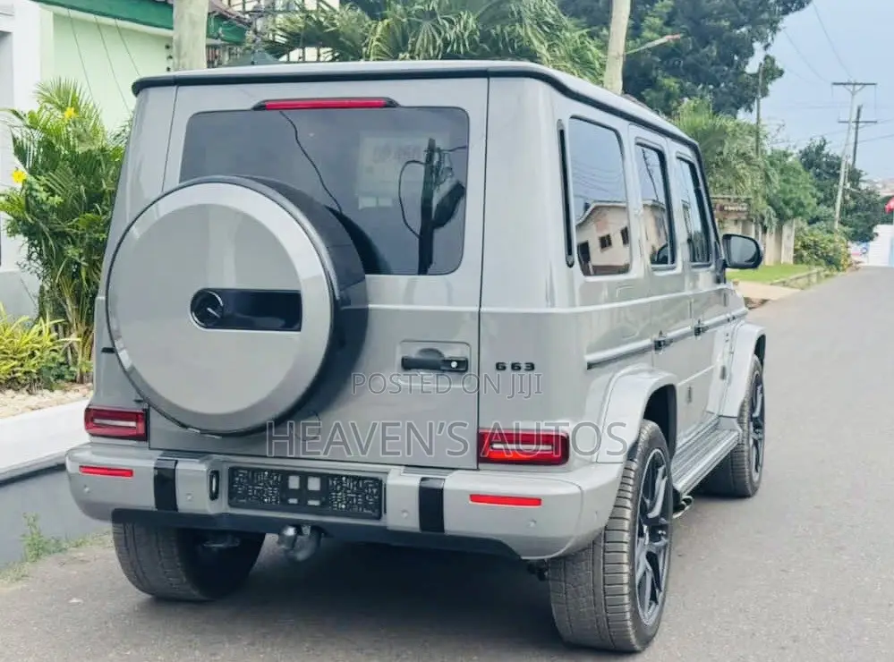 New Mercedes-Benz Brabus G 800 2024 Gray