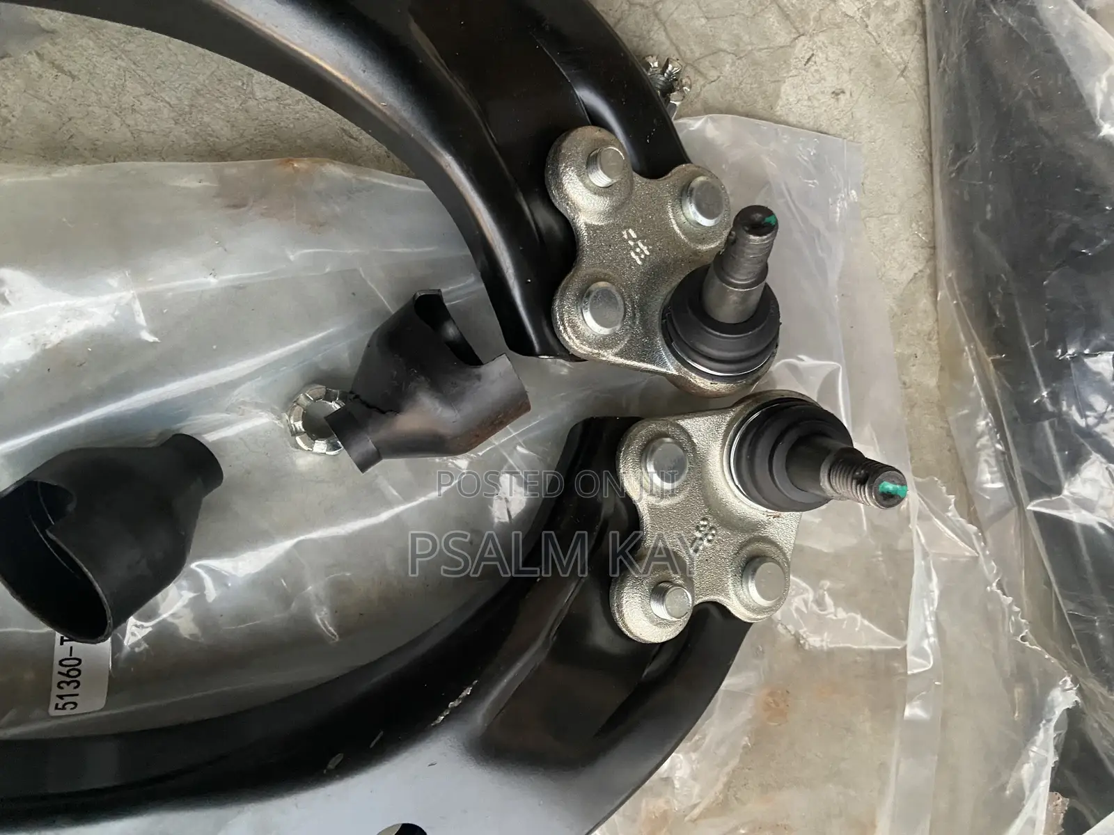 CR-V / CRV 2012-2013,2014,2015,2016 Lower Arm (Lower Control Arm)