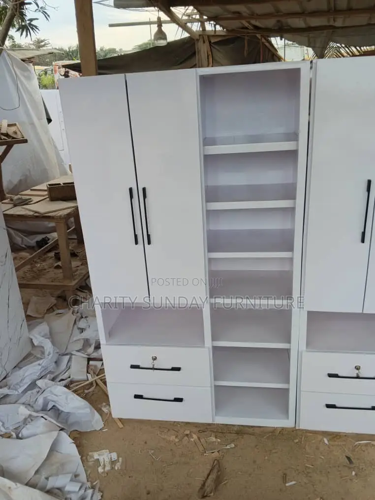 Premium Four in One Wardrobe /Sideglass