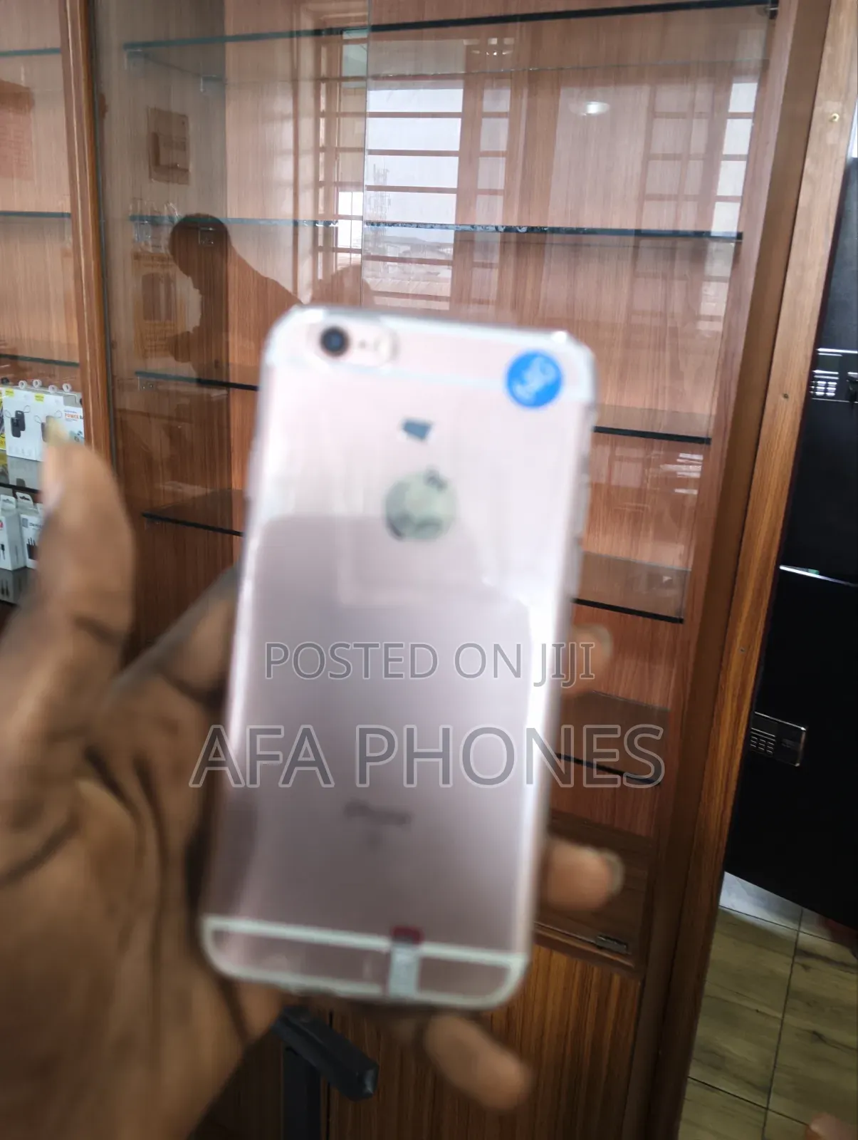 Apple iPhone 6s 64 GB Gold