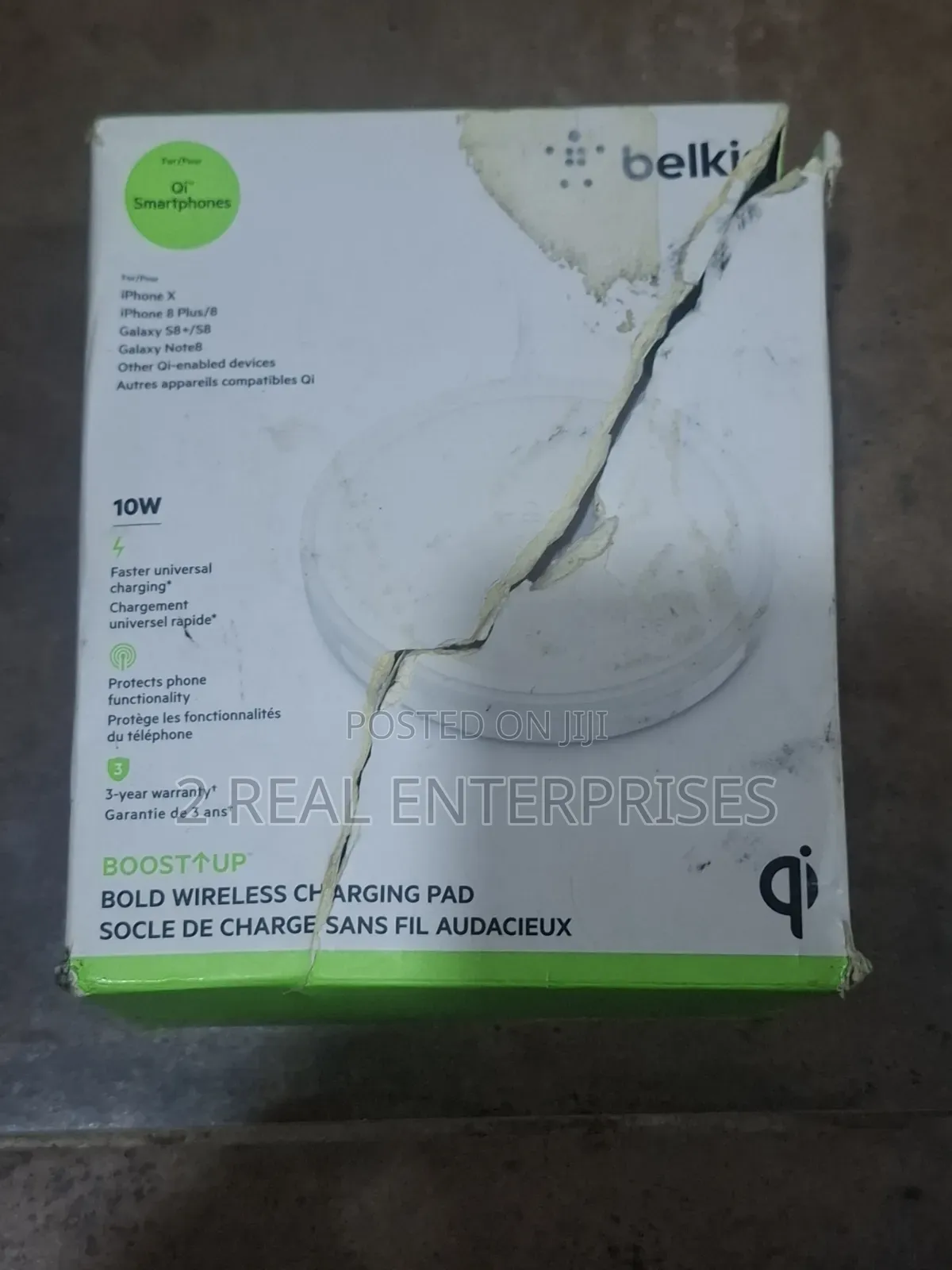 Belkin BoostUp Bold Wireless Charging Pad 10W (Model F7U050)