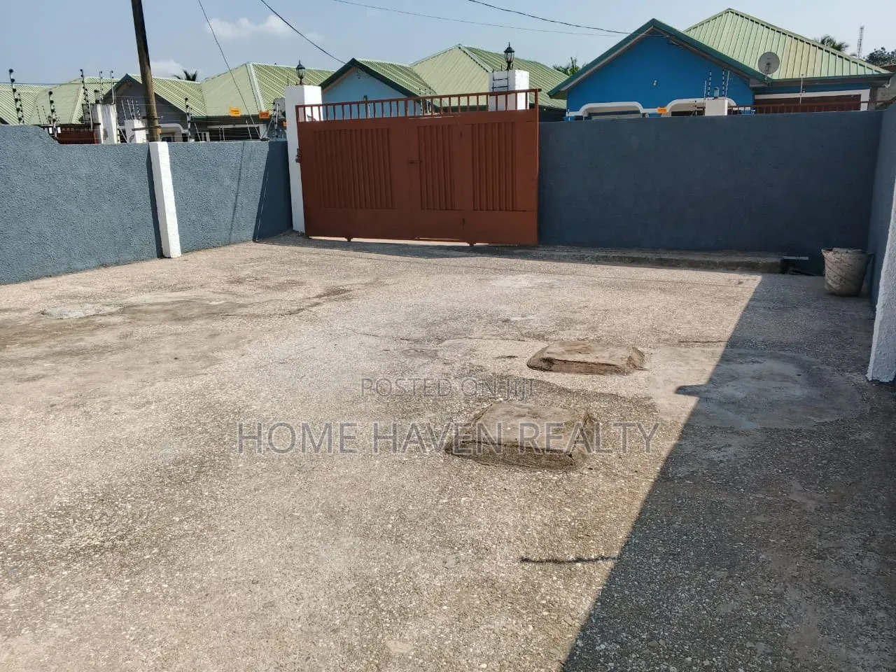 2bdrm House in Amasaman Police for sale