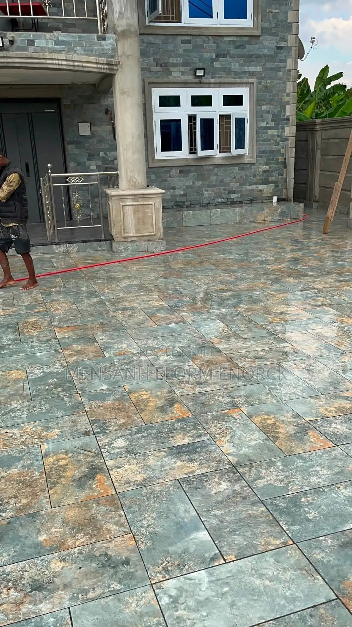 Compound Tiling Job