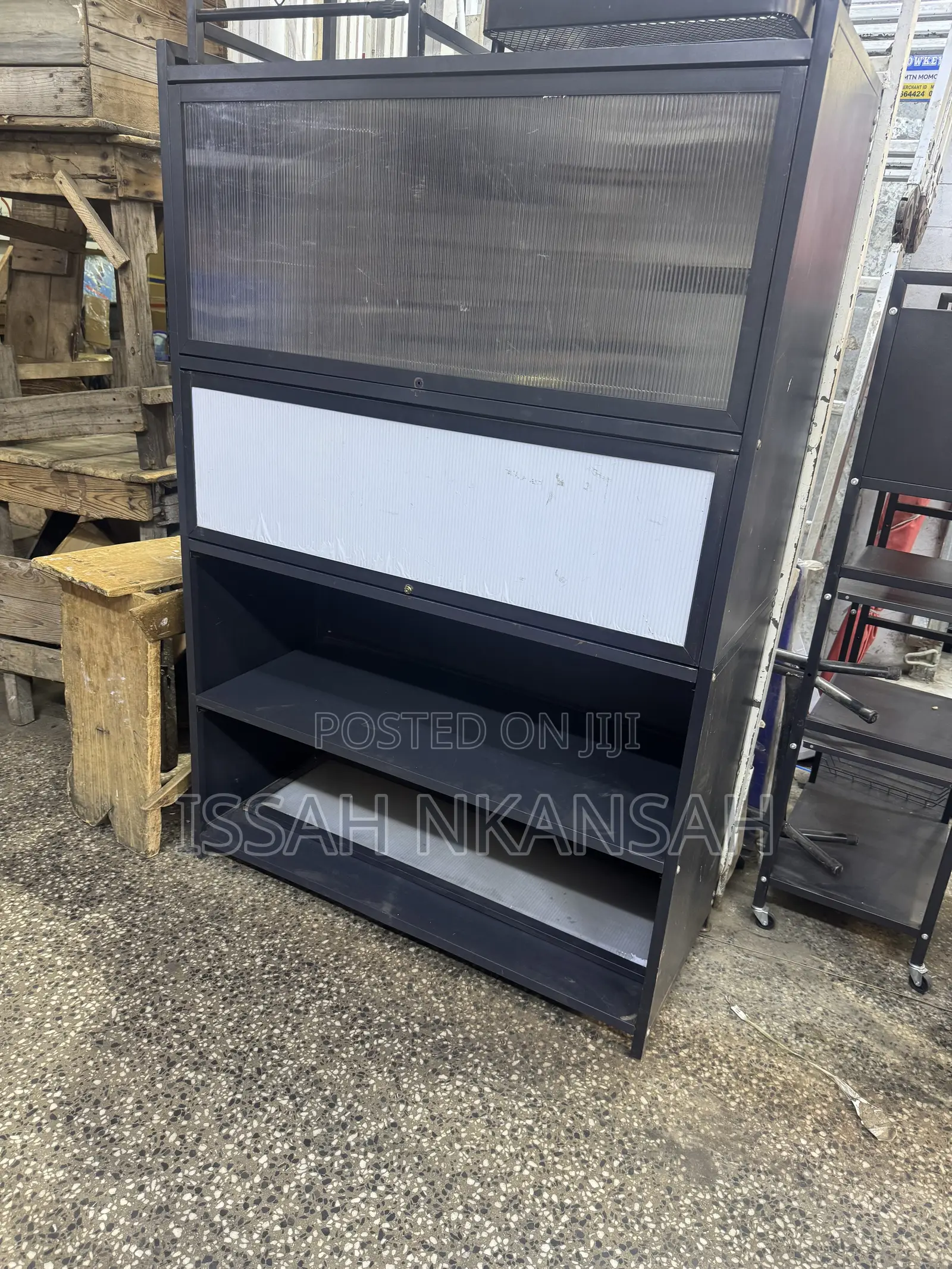4 Tiers Kichen Storage With Pegboard