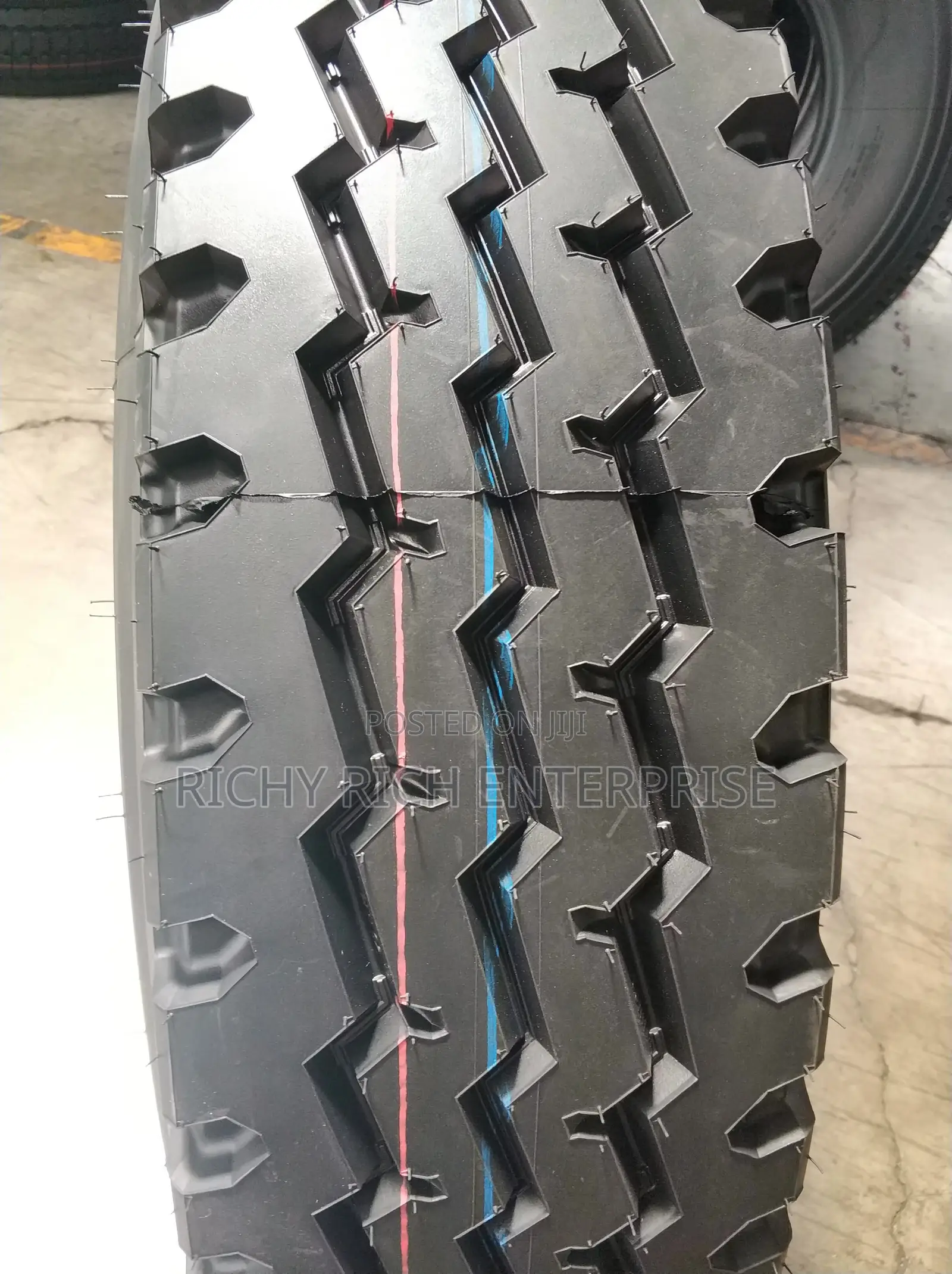 Brand New 315/80r22.5 Truck Tyres Available