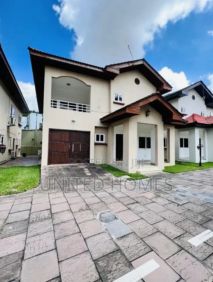 4bdrm House in Airport Residential Area for sale