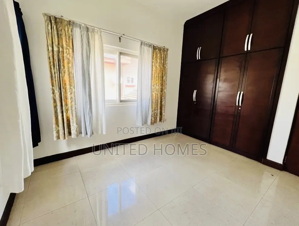4bdrm House in Airport Residential Area for sale
