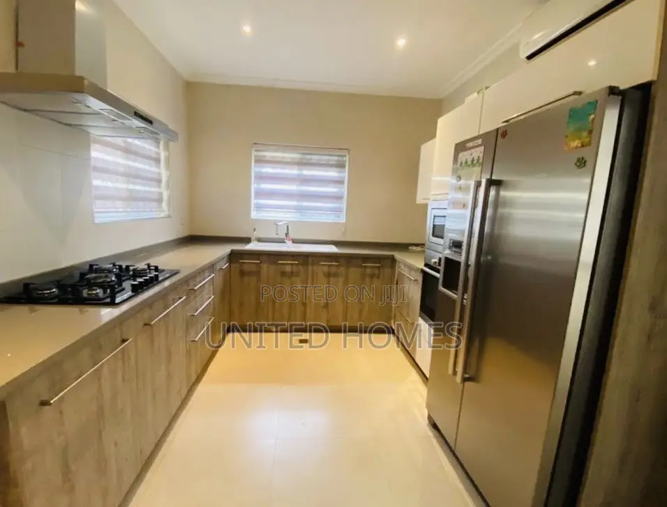 4bdrm House in Airport Residential Area for sale